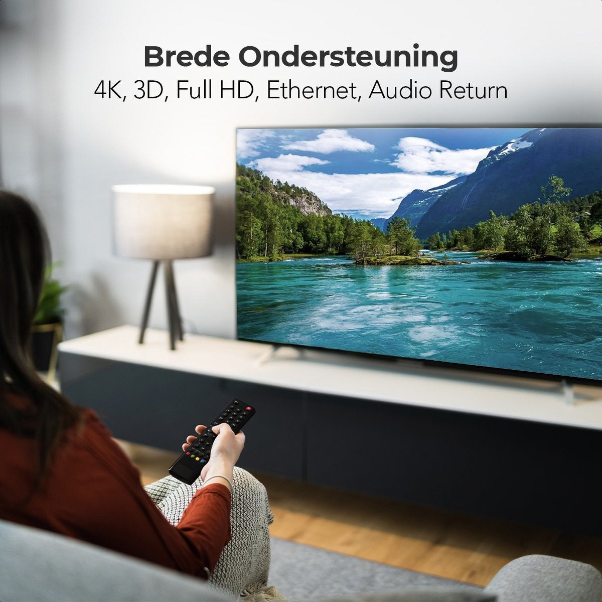 LifeGoods HDMI Kabel 2.0 Gold Plated - High Speed Cable - 18GBPS - Full HD 1080p - 3D - 4K (60 Hz)- Ethernet - Audio Return Channel - HDMI naar HDMI - Male to Male - Voor TV - DVD - Laptop - Tablet - PC - Beeldscherm - Beamer - 1.5 Meter
