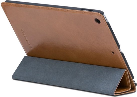 dbramante1928 - Risskov iPad Hoes (2017/2018) - 9.7 inch - Bruin Full-Grain Leer - Met Standfunctie & Auto-Sleep - Handgemaakt & Duurzaam - Luxe Bescherming
