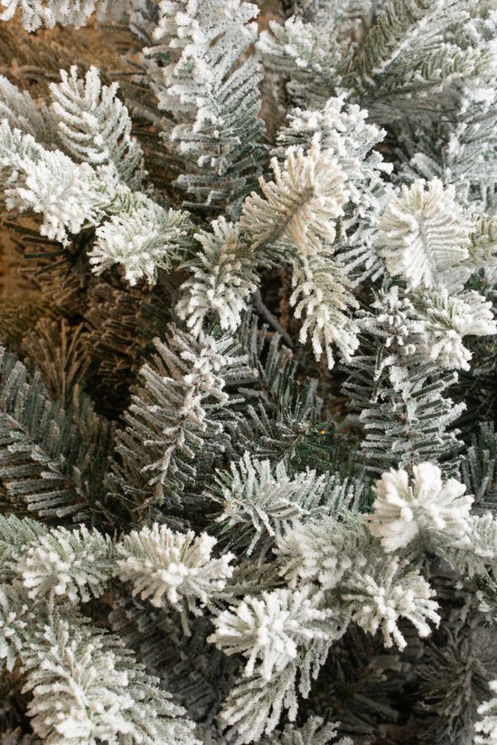 Black Box Trees Grimshaw Kunstkerstboom - Kerstboom H185 x Ø132 cm - Groen Frosted