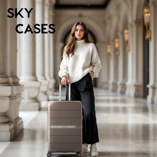 SKYCASES - Urban Adventurer Medium Reiskoffer - 44x27x66 cm - 78 l Inhoud - Met Cijferslot & Spinner Wielen - Ideaal voor Reizen van 7-10 Dagen - Polypropyleen & Champagne