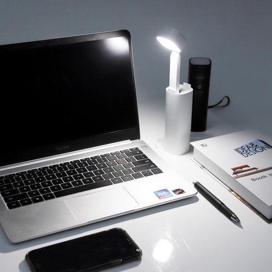 Aigostar Ivory - Bureaulamp Led - Dimbaar - USB Oplader - 3 Helderheidsniveaus - Opvouwbaar - met telefoonhouder - Wit