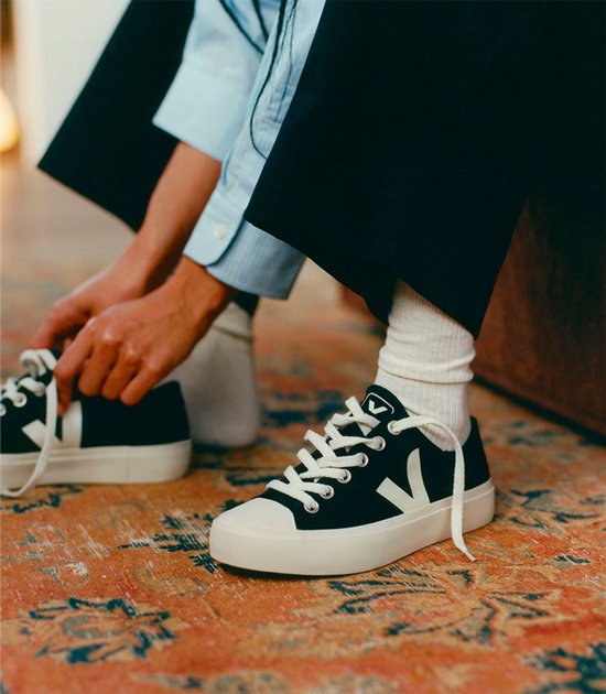 Veja Wata Ii Low Canvas Schoenen Zwart EU 45 Man