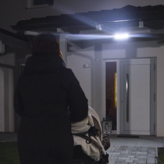 Media Shop Panta TrioSolar - Solar Buitenlamp met Sensor - 74 LED - 600 Lumen