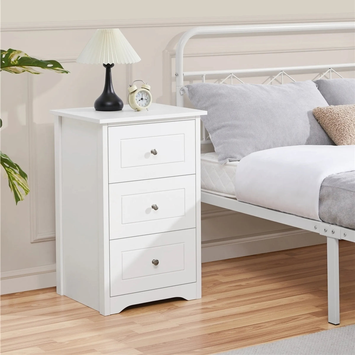 Yaheetech Nachtkastje met 3 lades - Voor naast je boxspring - 48 x 40 x 73,5 cm - Wit