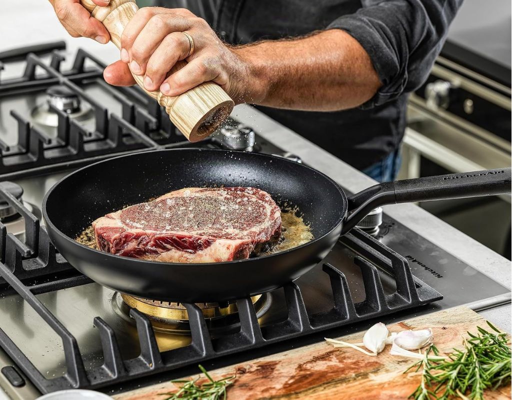 KitchenAid Classic Forged Aluminium Koekenpan 20 cm – Zwart – Geanodiseerd Aluminium