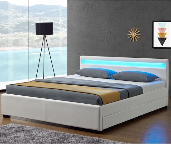 Juskys Gestoffeerd bed - 140 x 200 cm - Wit - LED Verlichting & Bedlades
