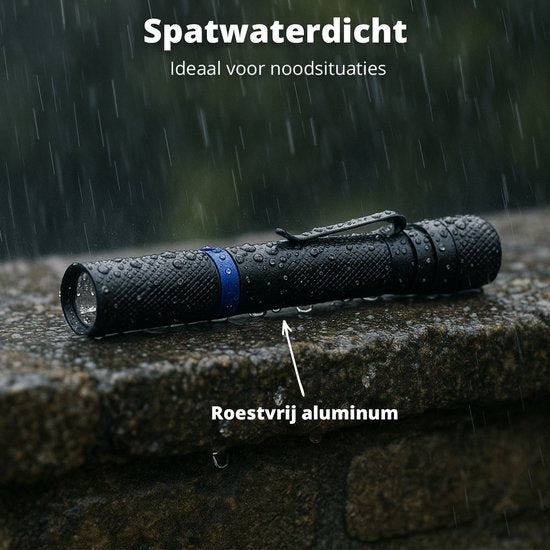 FlinQ Pen Zaklamp - 100 lumen LED lamp - Op Batterijen - Waterbestendige Flashlight - Militaire Zaklamp - Ideaal voor Noodpakket - Geschikt voor Kinderen - 100 meter Zicht - 2 Zaklampen