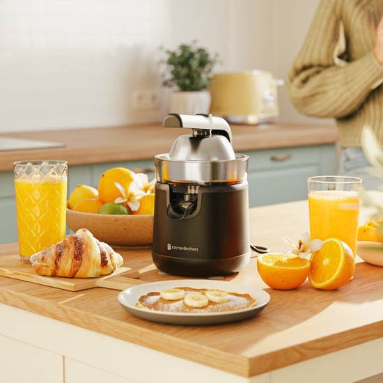 KitchenBrothers Citruspers - Met Uitloop en Handvat - 0.35L - Zwart