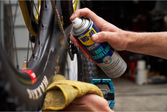 WD-40 Specialist® Fiets Kettingspray - 250ml - Smeerolie - Smeermiddel - Maximale smering en vermindert slijtage