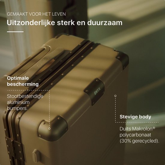 ONYX Hybrid Pro Handbagage Koffer 35 Liter - Gerecycled Polycarbonaat en Ritsloos Design - Reiskoffer met TSA slot en Spinner wielen - Lichtgewicht Trolley - Desert Clay