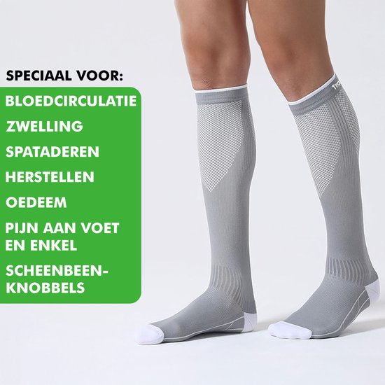 Travelhawk Compressiekousen Zwart - 3 Stuks - Hardloopsokken - Premium Compressiesokken - Running Socks - Vochtafdrijvend - Skisokken - Voorkom Blessures & Spierpijn - S/M