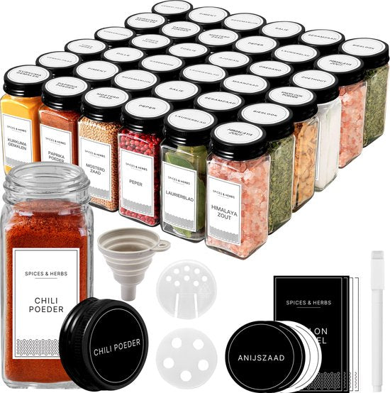S.oud 36 Glazen Kruidenpotjes Vierkant met Deksel en Stickers - Kruidenstrooier - Kruidenglasjes - Complete set met 2 Soorten Strooideksels, Voorbedrukte Stickers en Trechter - 120 mL