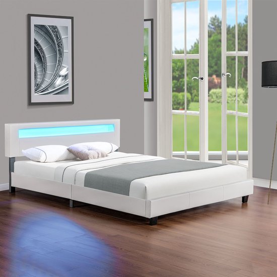 Gestoffeerd Bed Paris - 180 x 200 cm - Wit - LED Verlichting
