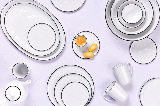 Björn – Serviesset The Essentials 12-delig – Voor 4 Personen – Voorzien Van Scandinavisch Design En Duurzaam Keramiek En Geschikt Voor Elke Gelegenheid – Voor Ontbijt En Diner – Meerkleurig Keramiek