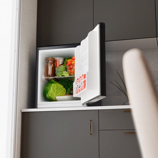 KitchenBrothers Mini Koelkast KB4024 - 40L - Vrijstaand - 44 x 47 x 57,1 cm - Zwart
