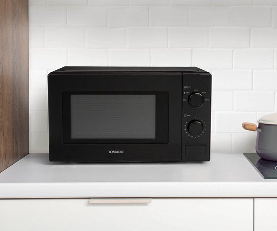 Tomado TMS2003B - Solo magnetron - 20 liter - 5 vermogensstanden - 700 watt - Binnenverlichting - Zwart