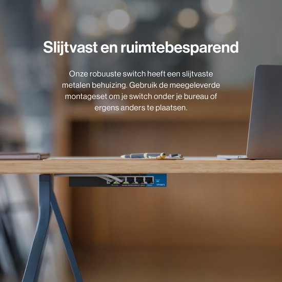 Linksys LN2305P 5-Poorts 2.5 Gb Unmanaged PoE+ Switch - Zwart - Compact