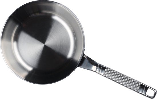 Saveur Selects Koekenpan Ø20 cm – PFAS-vrij – Teflonvrij – Tri-ply RVS – Geschikt voor Inductie en Alle Warmtebronnen – Ovenbestendig tot 260°C – Vaatwasserbestendig – Voyage Serie