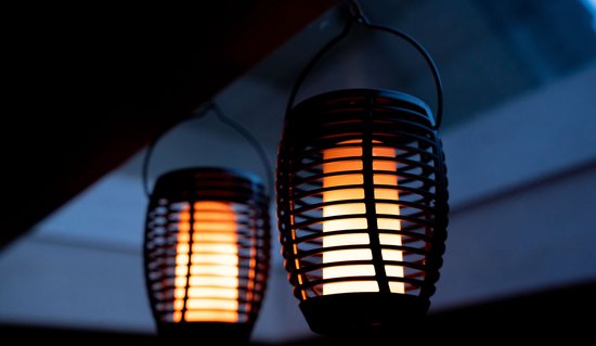 FlinQ Torch - Solar Tuinfakkels - Tuinverlichting op zonne-energie - Solar tuinverlichting - Tuinlantaarns - Padverlichting - 2-pack - Zwart