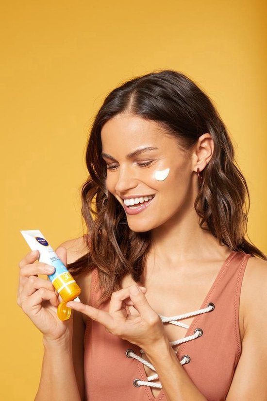 3x Nivea Sun Face Creme Anti Age F30