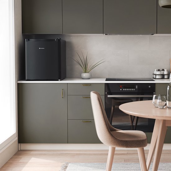 KitchenBrothers Mini Vriezer - 33L - Kleine Diepvrieskast - Diepvriezer - Vrijstaand - Compact - Zwart