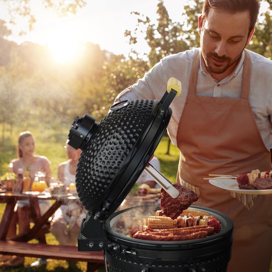 KitchenBrothers Kamado BBQ - 16 Inch Houtskool Barbecue - 34⌀ cm - Deluxe Set - Egg BBQ met Accessoires - Zwart