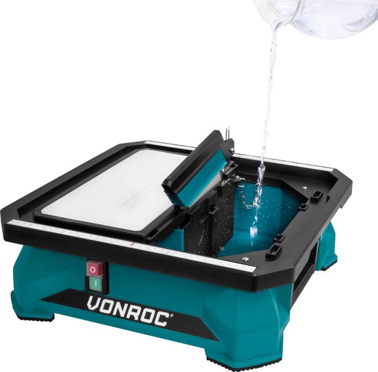 VONROC Tegelzaag 650W –Waterkoeling – Incl. 180mm diamant zaagblad, parallelgeleider en verstekgeleider