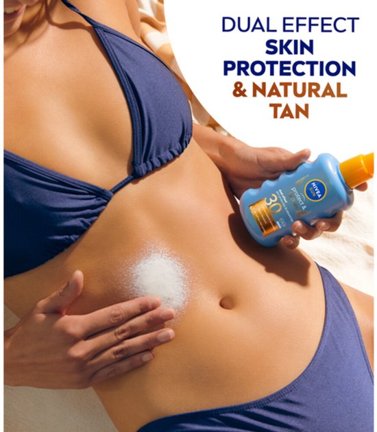NIVEA SUN Protect & Bronze Zonnebrand Spray - SPF 30 - Zonnespray - Waterproof - Stimuleert een bruine huid - 200 ml