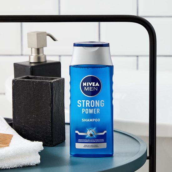 NIVEA MEN Strong Power Haar Shampoo - Verrijkt met zeemineralen - Milde formule Haarshampoo - Voordeelverpakking - 6 x 250 ml
