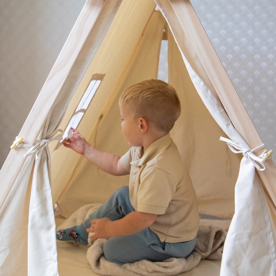 Sunny Sienna Speeltent met vlaggen en vloermat Crème – Wigwam Tipi Tent voor kinderen met Slinger & Opbergtas - Stokken FSC hout - 120x100x105cm