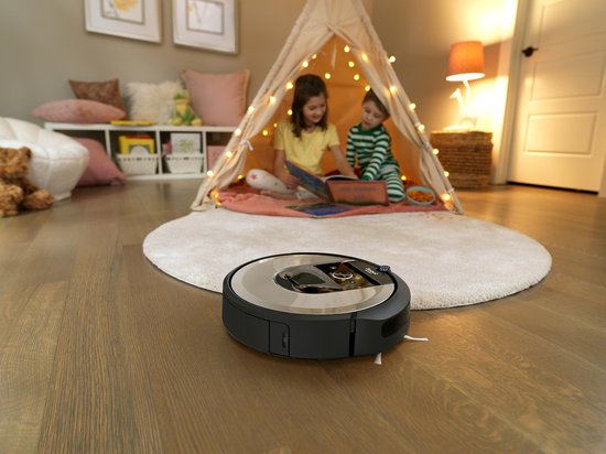iRobot Roomba i6 Robotstofzuiger – Slimme Navigatie – Spraakbediening – Beige/Zwart