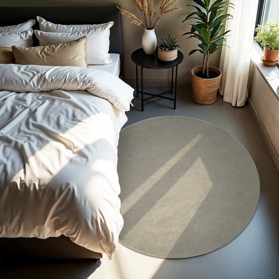 tectake® Kortpolig Vloerkleed - Rond - Ø120 cm - Zandkleur - Tapijt voor Woonkamer, Slaapkamer, Eetkamer - Onderhoudsvriendelijk en Wasbaar - Antislip Ondertapijt - Allergievriendelijk - Diverse maten en kleuren