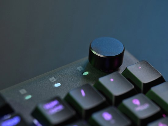Trust GXT 866 Torix - Mechanisch gaming toetsenbord - Volledig RGB - Witte schakelaars - PC/PS5 - Qwerty VS - Zwart