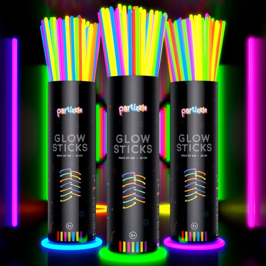 Partizzle 300 stuks Glow in the Dark Sticks - Extra Dik - Incl. Glowsticks Connectors - Breekstaafjes - Neon Carnaval Party Artikelen - Verjaardag Nieuwjaar Feest Versiering - 7 Kleuren