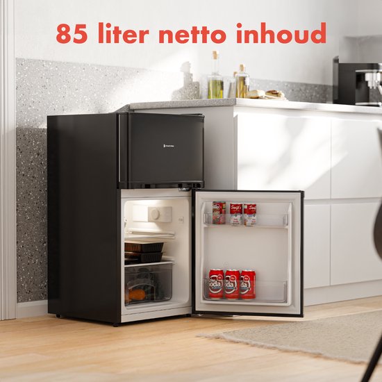 KitchenBrothers Koelkast - 61L Koelvak - 24L Vriesvak - IJskast - Koelvriescombinatie - Frigo - Vrijstaand - Zwart