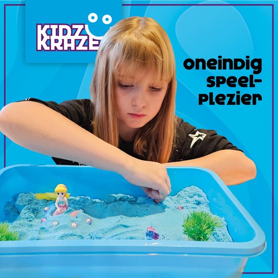 KidzKraze® Oceaanwonderen Speelzand – 1,6 kg bruin en blauw klevend speelzand voor binnen – Inclusief speel en opbergkoffer – Sensorisch speelgoed – Zandbak starter set voor kinderen - Het grote speelgoedboek 2025
