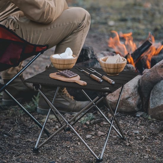 Travelhawk Campingtafel Inklapbaar - Campingtafel Opvouwbaar - Camping Tafel - campingtafel Lichtgewicht - Picknicktafel Kinderen - Zwart - 56x40x40cm - Medium