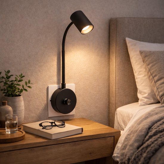 Smartwares IDE‑60066 – Dimbare Warm Witte Nachtlamp – 2700-3000K - 200 Lumen – Flexibele Hals – Direct in Stopcontact – Zwart – Leeslamp / Sfeerlamp