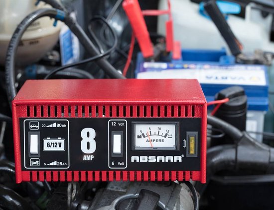 Absaar Acculader 6/12V 8A - voor auto en motorfiets - metalen behuizing