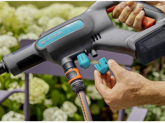 GARDENA AquaClean 24/18V P4A - Accu Hogedrukreiniger - 24 bar - Premium Set
