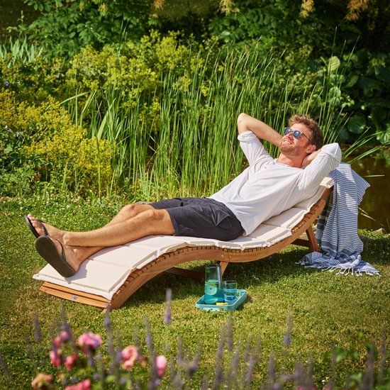 Loungebank ergonomisch van Acacia hardhout