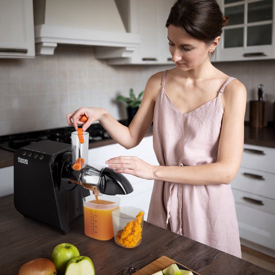Goodforce Krachtige Slowjuicer - Juicer - Groente en Fruitpers - Met Pulp en sap reservoir - Juice Maker - Maximale voedingswaarde