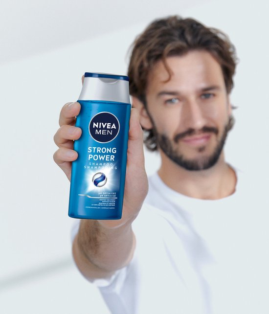 NIVEA MEN Strong Power Haar Shampoo - Verrijkt met zeemineralen - Milde formule Haarshampoo - Voordeelverpakking - 6 x 250 ml