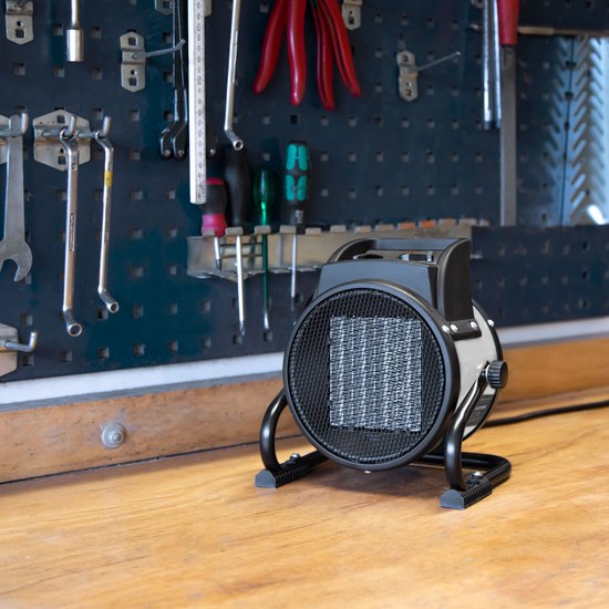 VONROC Elektrische kachel - Straalkachel - ventilatorkachel - keramisch - 3 standen: 1000W/2000W/ventilator - voor ruimten tot 20m2 - wit