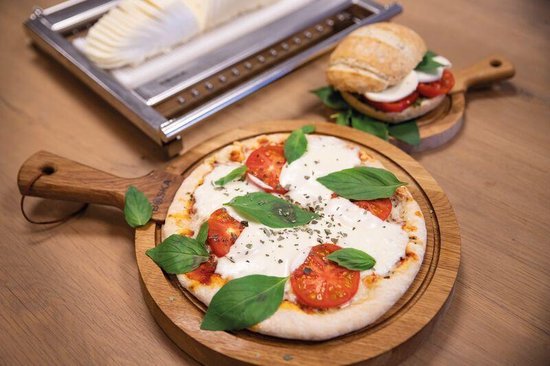 Boska Mozzarella Kaassnijmachine - 56 Plakken van 0,5 cm - 370 x 350 x 65 mm