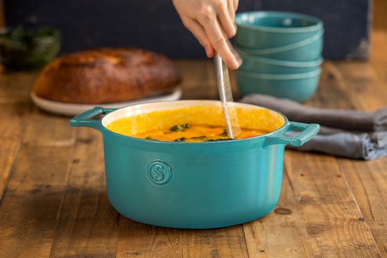 Saveur Voyage Braadpan Ø25 cm – Ovaal Gietijzer – PFAS-vrij – Geschikt voor Inductie & Oven – Saveur Blauw – Voor Stoven & Braden