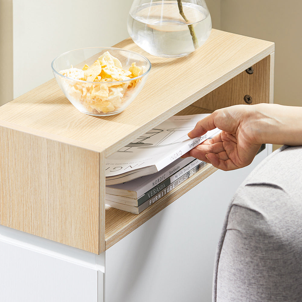 SoBuy FBT155-WN Nachtkastje op wielen 50x20x61 cm Wit/Hout met 1 open vak en 2 lades