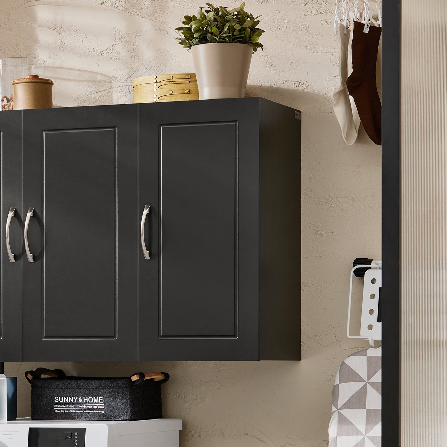 SoBuy Hangkast Badkamerkast Zwart – 90x60x30 cm – FRG231-L-SCH – Wandkast met Twee Deuren en Verstelbare Planken