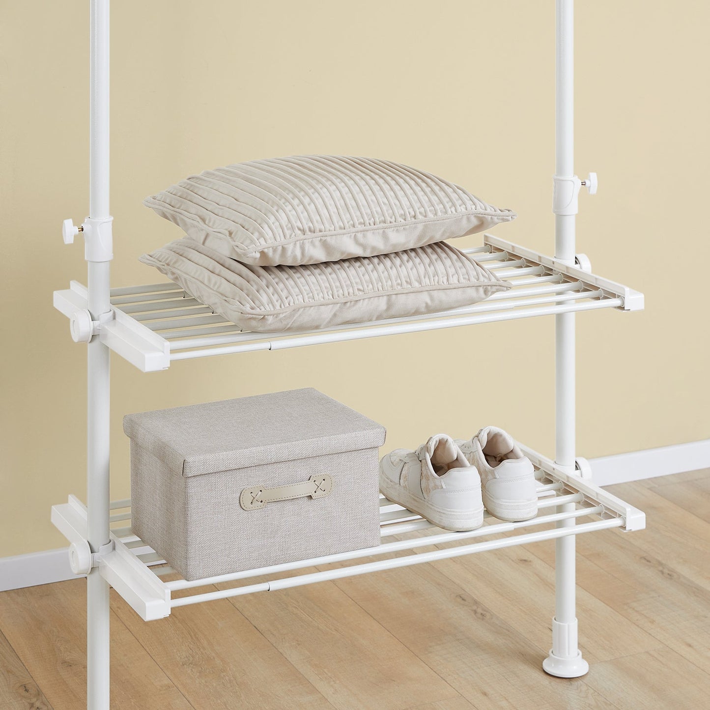 SoBuy FRG34-II-W Verstelbare Telescopische Kledingrek Wit - 147-195 x 200-295 cm - Open Kast met Stangen en Planken