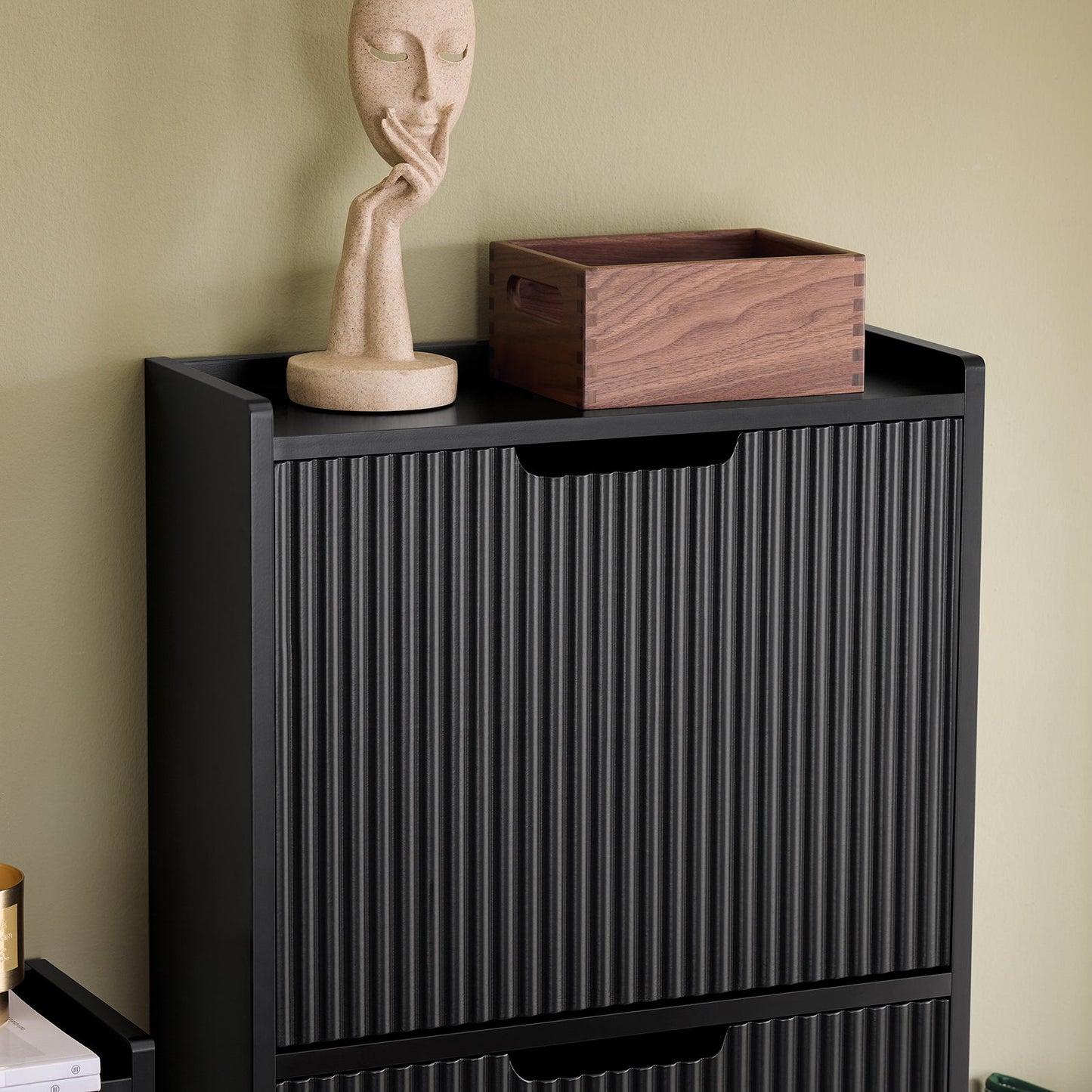 SoBuy Schoenenkast met 3 kleppen schoenenkast smal schoenenrek met 6 legvlakken schoenencommode schoenenrek